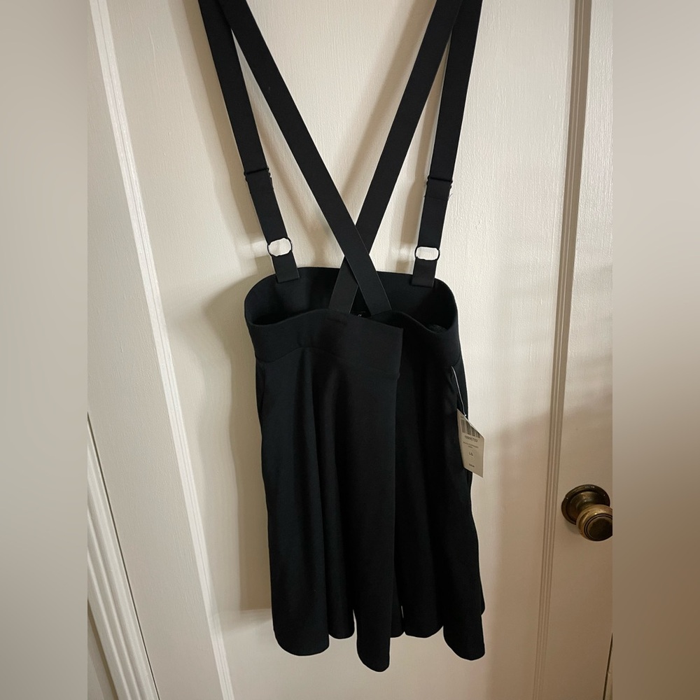 Skirt with suspenders